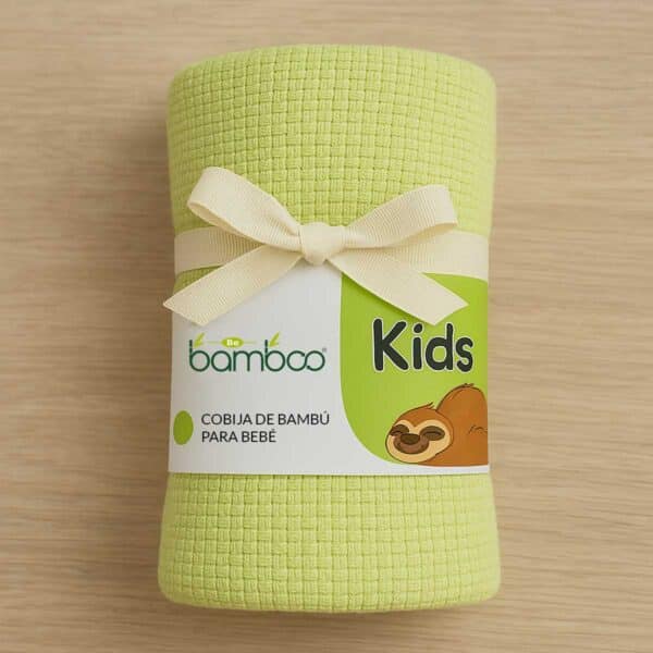 cobija de bambu para bebe color verde